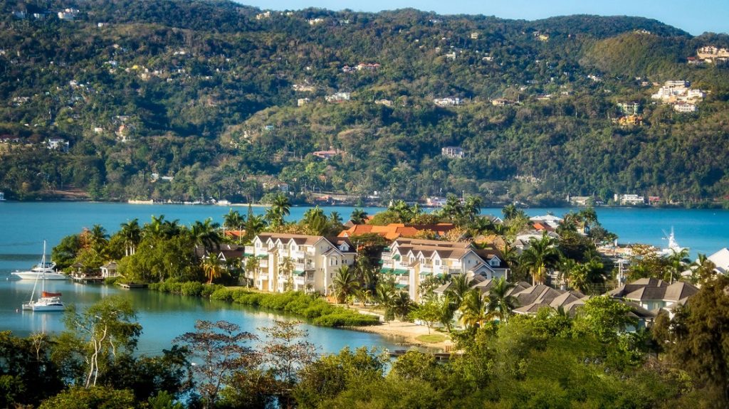 Descubre Montego Bay con Tu Viajecito