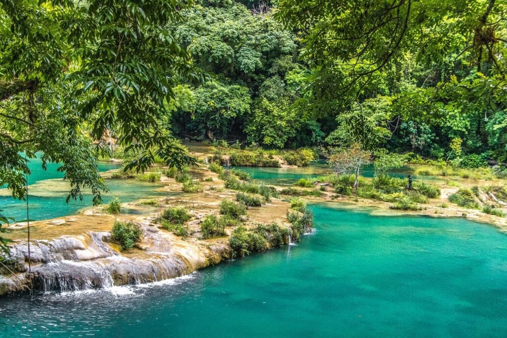 Semuc Champey, Guatemala. Los 10 lugares turísticos más atractivos de América Central