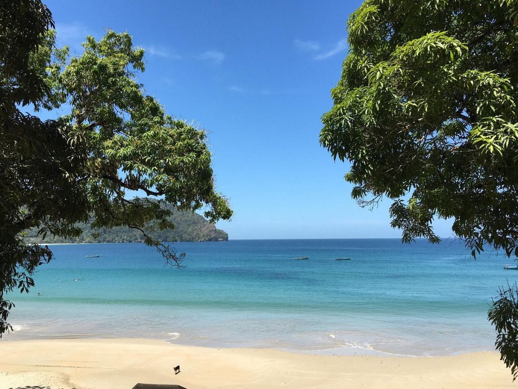 Playa Las Cuevas. Atracciones principales de Trinidad y Tobago.