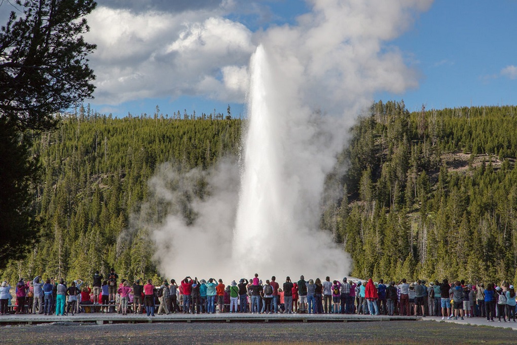 Old Faithful. Parque Nacional de Yellowstone.