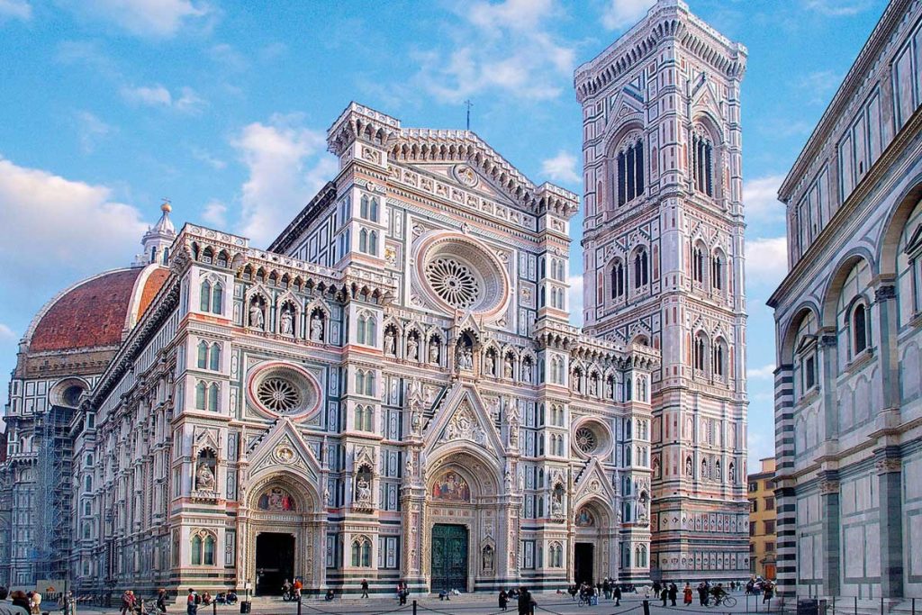 Campanario de Giotto. Florencia: Ciudad más hermosa de Europa en Italia.