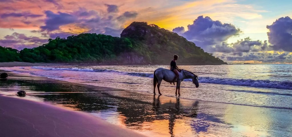 Playa Gigante. Turismo en las Costas de Tola, Nicaragua: Un Paraíso Tropical por Descubrir.