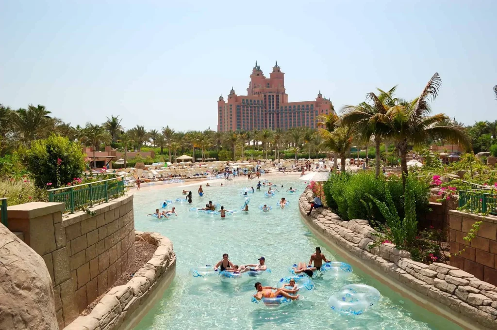 Río Lazy y Rápidos. Parque Acuático Atlantis Aquaventure Dubai.