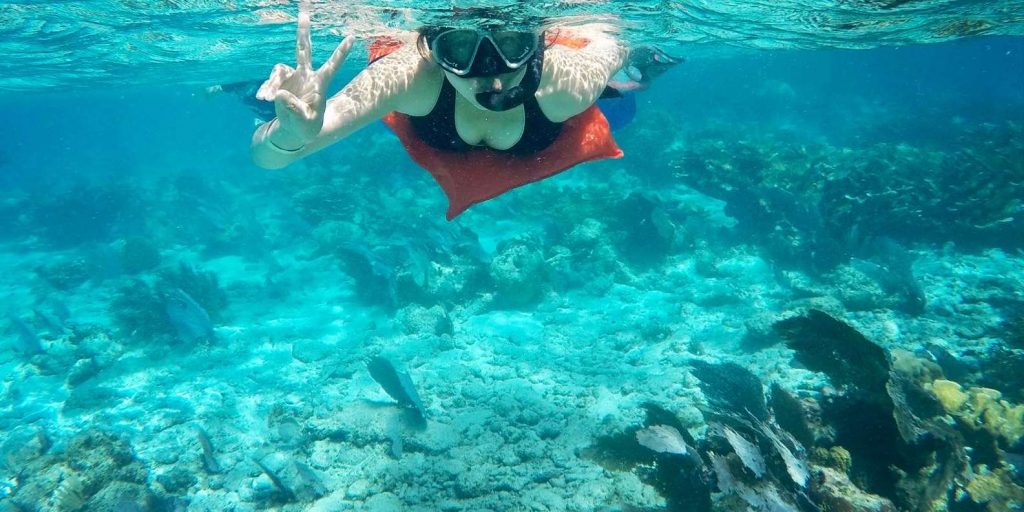 Snorkel en el Gran Agujero Azul