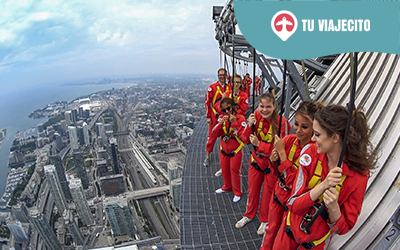 Torre CN en Toronto, Canadá: Zona Turística increíble