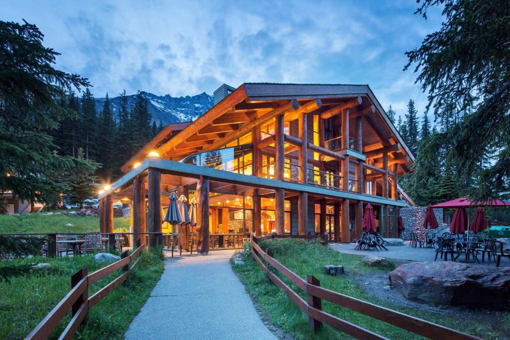 Moraine Lake Lodge