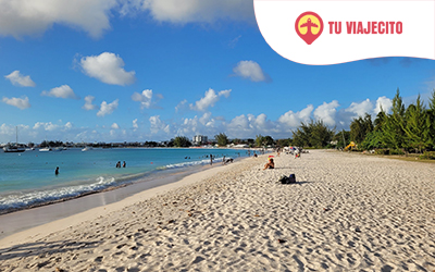 Turismo en Playa Pebbles Beach en Barbados